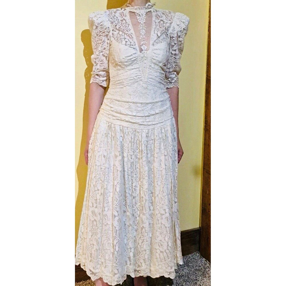 Vintage 80s Darva Ivory Lace Cottagecore Prairie Wedding Dress XS Victorian